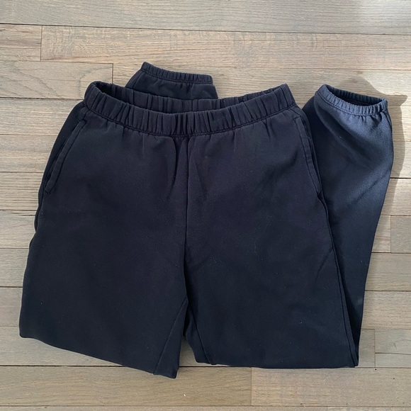 Aerie Black Sweatpants - Picture 1 of 2